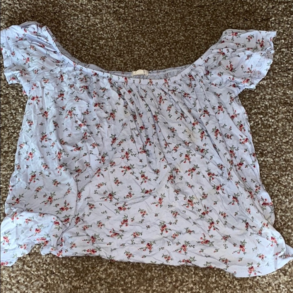 A extra small blue flower shirt